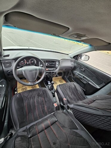 Kia Rio 2011, 289,000 km - 1.4 l - Bakı