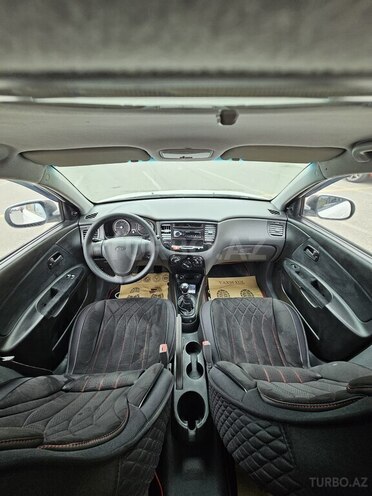 Kia Rio 2011, 289,000 km - 1.4 l - Bakı