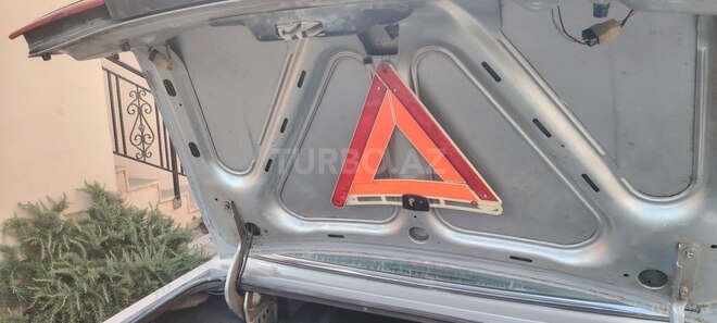 GAZ 31105 2004, 391,000 km - 2.3 l - Sumqayıt