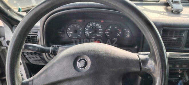 GAZ 31105 2004, 391,000 km - 2.3 l - Sumqayıt