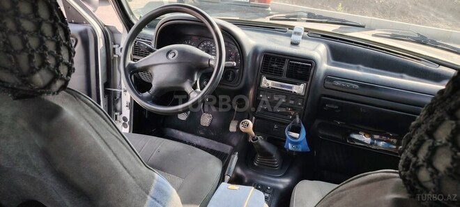 GAZ 31105 2004, 391,000 km - 2.3 l - Sumqayıt