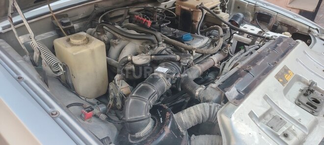 GAZ 31105 2004, 391,000 km - 2.3 l - Sumqayıt