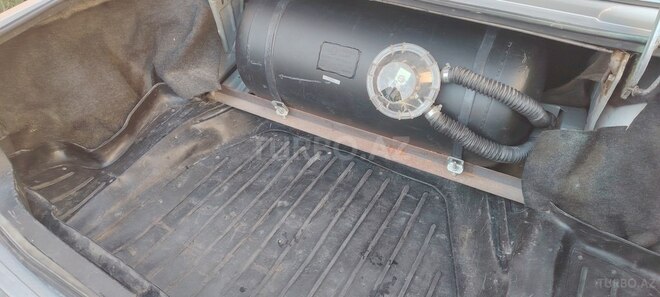 GAZ 31105 2004, 391,000 km - 2.3 l - Sumqayıt