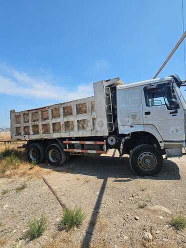 HOWO Sinotruk 2012, 280,000 km - 9.5 l - Bakı