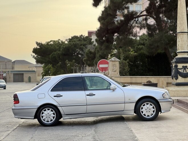 Mercedes C 200 1998, 236,235 km - 2.0 l - Bakı