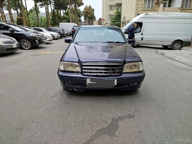 Mercedes C 180 1995, 276,543 km - 1.8 l - Bakı