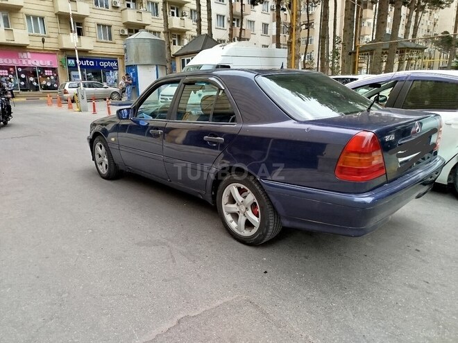 Mercedes C 180 1995, 276,543 km - 1.8 l - Bakı