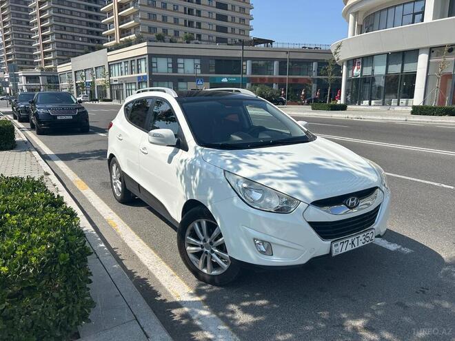 Hyundai ix35 2010, 210,000 km - 2.0 l - Bakı