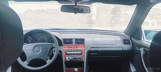 Mercedes C 200 1998, 366,000 km - 2.0 л - Bakı