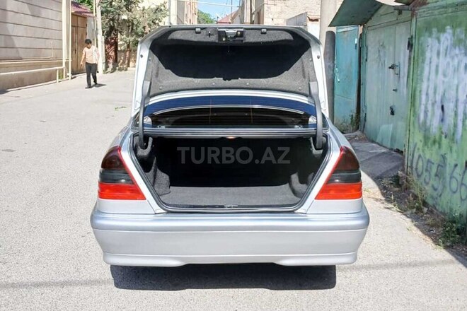 Mercedes C 200 1998, 366,000 km - 2.0 л - Bakı