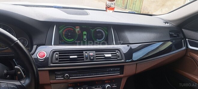 BMW 523 2010, 296,600 km - 2.5 l - Bakı
