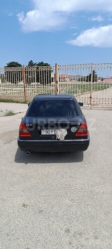 Mercedes C 230 1997, 260,000 km - 2.3 l - Bakı