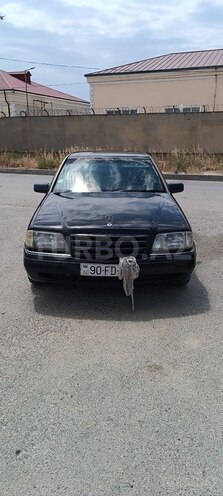 Mercedes C 230 1997, 260,000 km - 2.3 l - Bakı