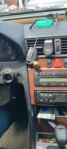 Mercedes C 230 1997, 260,000 km - 2.3 l - Bakı