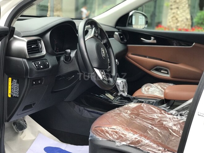 Kia Sorento-17