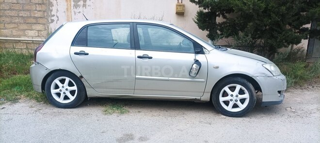 Toyota Corolla 2005, 325,000 km - 1.4 l - Sumqayıt