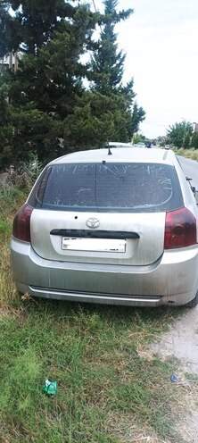 Toyota Corolla 2005, 325,000 km - 1.4 l - Sumqayıt
