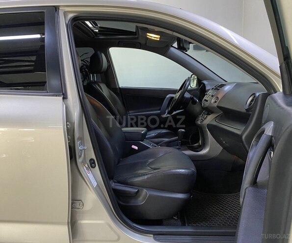 Toyota RAV4 2007, 248,000 km - 2.4 l - Sumqayıt