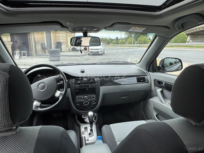 Chevrolet Lacetti-6