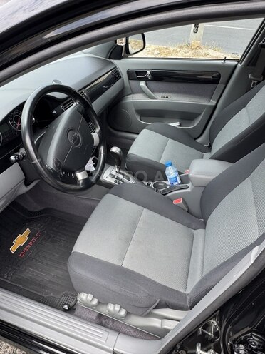 Chevrolet Lacetti-7