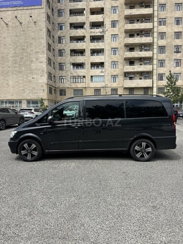 Mercedes Viano 2011, 290,000 km - 2.1 л - Bakı