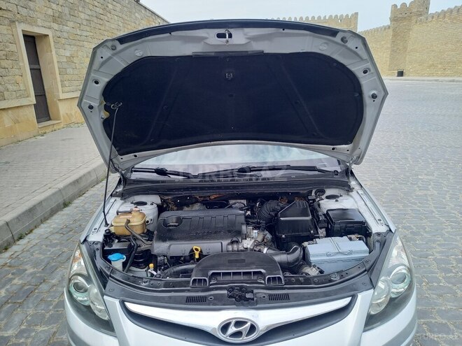 Hyundai i30 2011, 232,100 km - 1.6 l - Bakı