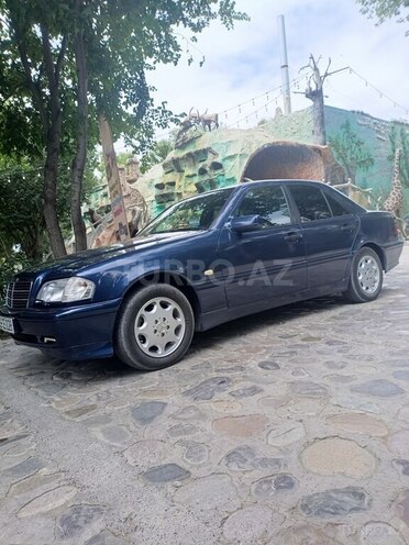 Mercedes C 180-8