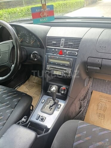 Mercedes C 180-9