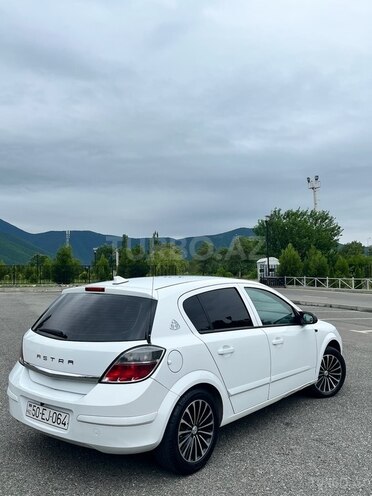 Opel Astra 2009, 319,238 km - 1.4 l - Bakı