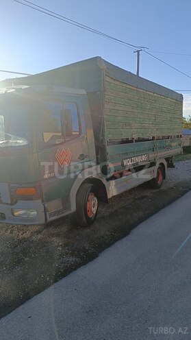 Mercedes Atego 818 2003, 476,500 km - 4.3 l - Quba