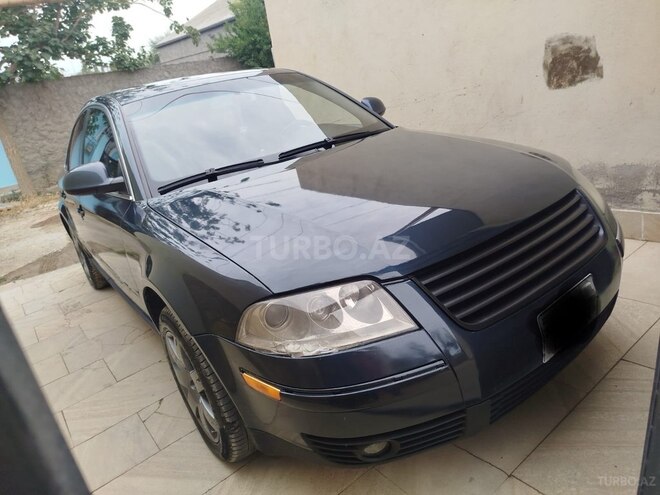 Volkswagen Passat 2004, 304,000 km - 1.8 л - Bakı
