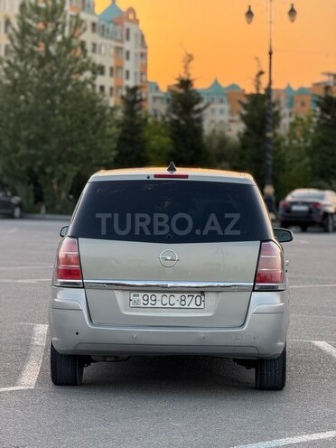 Opel Zafira 2005, 310,250 km - 2.2 l - Bakı