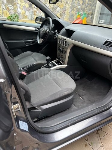 Opel Astra 2008, 195,000 km - 1.4 л - Bakı