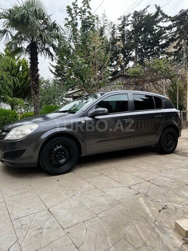 Opel Astra 2008, 195,000 km - 1.4 л - Bakı