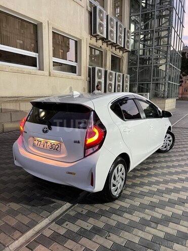 Toyota Aqua 2018, 92,000 km - 1.5 л - Bakı