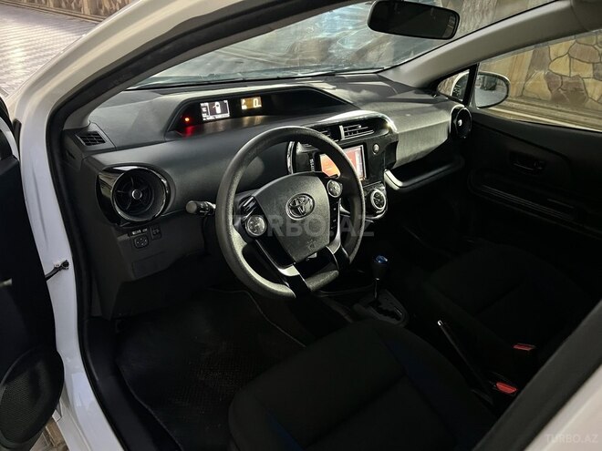 Toyota Aqua 2018, 92,000 km - 1.5 л - Bakı