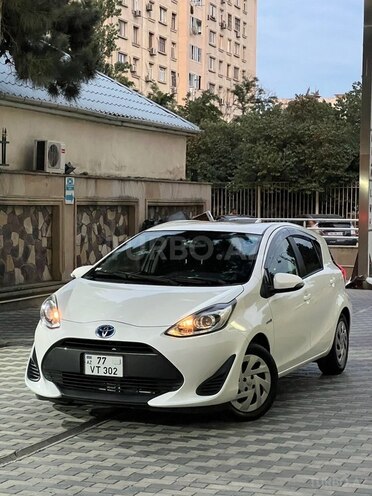 Toyota Aqua 2018, 92,000 km - 1.5 л - Bakı