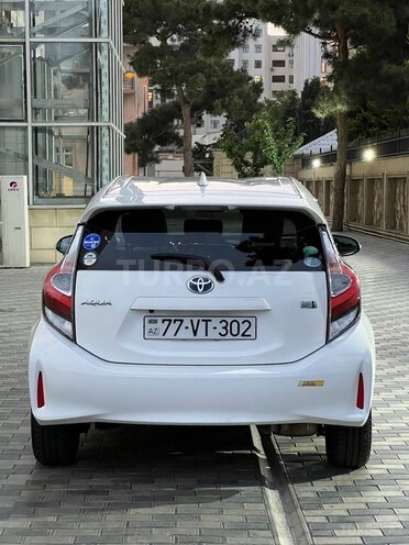 Toyota Aqua 2018, 92,000 km - 1.5 л - Bakı