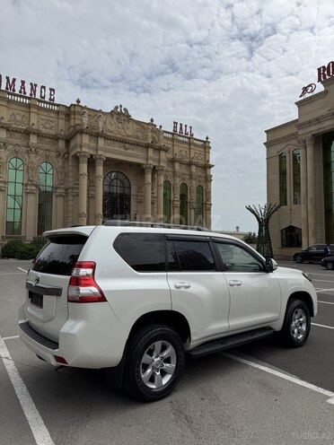 Toyota Land Cruiser Prado 2013, 102,000 km - 2.7 л - Bakı