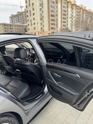 BMW 528-7