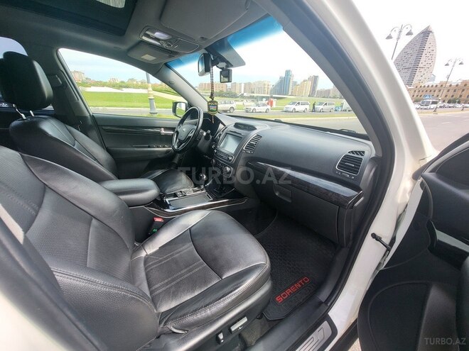 Kia Sorento-7