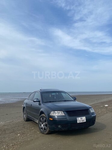 Volkswagen Passat 2004, 304,000 km - 1.8 л - Bakı