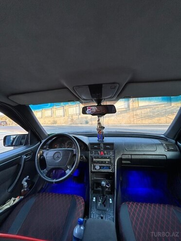 Mercedes C 200 1997, 271,000 km - 2.0 л - Sumqayıt