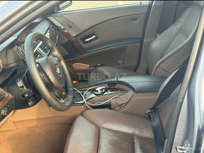 BMW 530-12