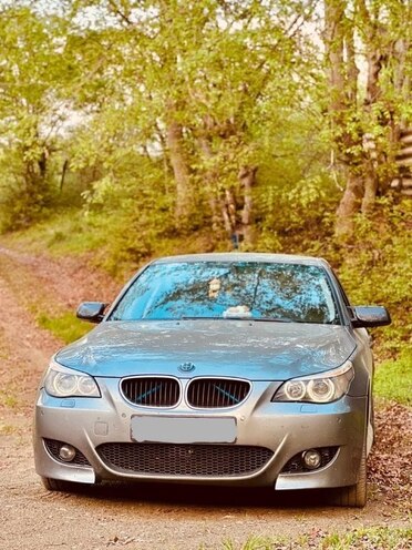 BMW 530-2