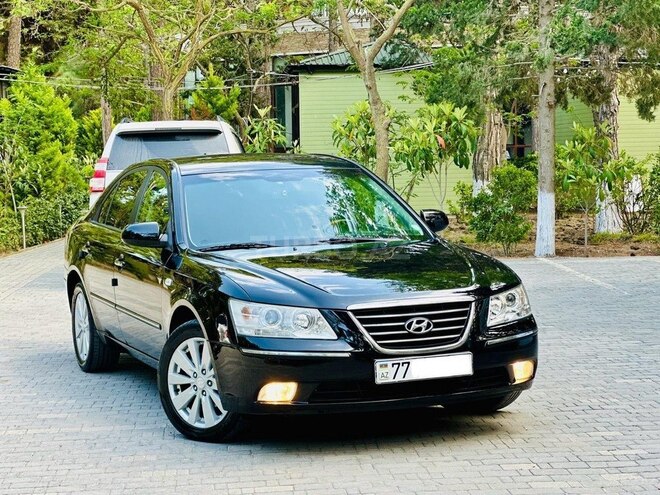 Hyundai Sonata-2
