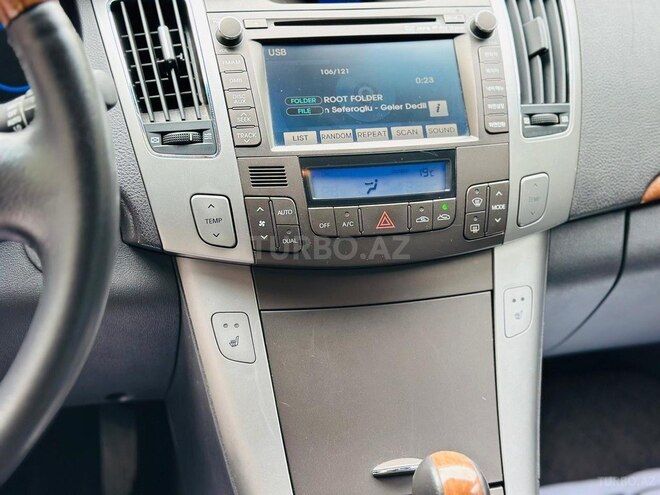 Hyundai Sonata-18
