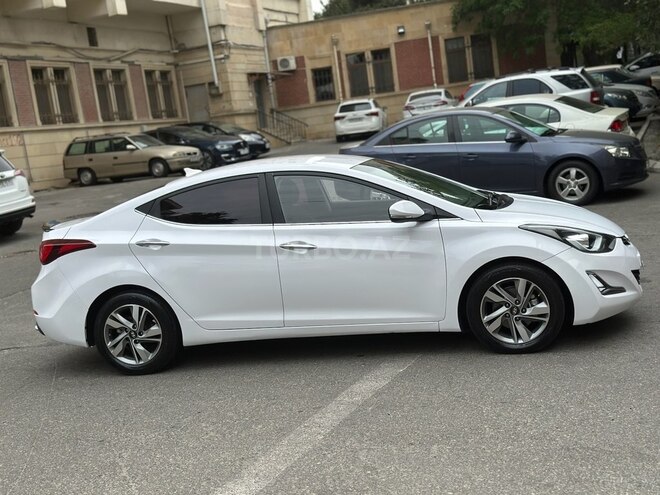 Hyundai Avante 2014, 202,142 km - 1.6 л - Bakı