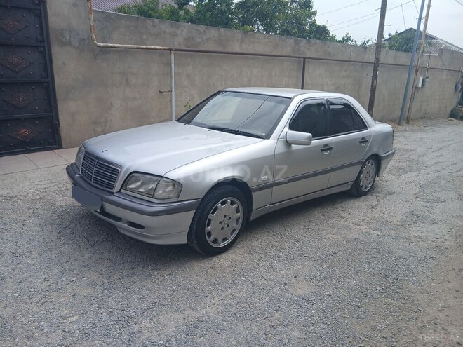Mercedes C 220 d 1999, 411,601 km - 2.2 l - Bakı