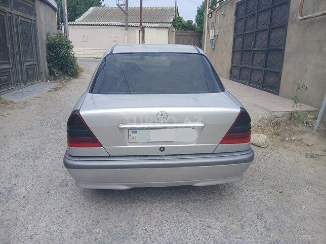 Mercedes C 220 d 1999, 411,601 km - 2.2 l - Bakı